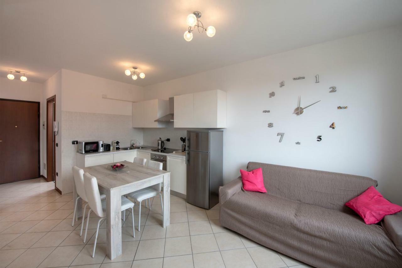 Be Lake Apartment Baveno Ngoại thất bức ảnh